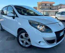 Renault Scenic Scénic X-Mod 1.9 dCi 130CV Dynamiqu