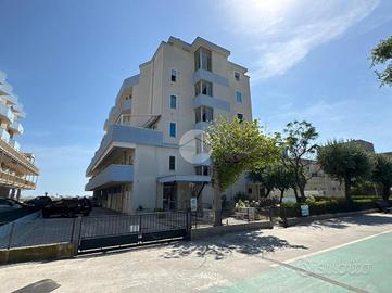 3 LOCALI A CESENATICO