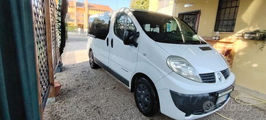 Renault trafic 2.0 dti anno 2012