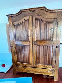 armadio piemonte e cassettone antico