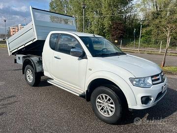 PICK UP MITSUBISCHI L200 CASSONE RIBLATABILE