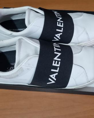 Sneakers stile Valentino VLTN 
