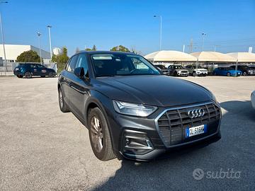 Audi Q5 35 TDI S tronic Business