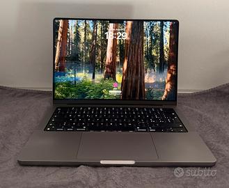 MacBook Pro 14" 2021 M1 Pro - 16GB RAM - 512GB SSD