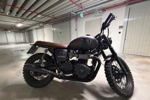 Bonneville T100 cafe racer