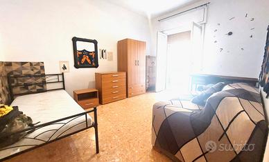 BILOCALE85mq PER 2 STUDENTI/E VIA DUOMO-UNIVERSITà
