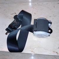 CINTURA POSTERIORE CENTRALE YARIS CROSS