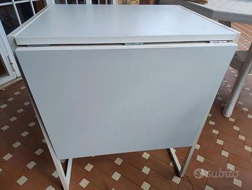 Tavolino chiudibile
