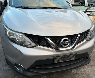 Ricambi Nissan Qashqai motore HRA2 1.2 85kw
