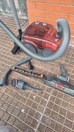 Aspirapolvere a traino Hoover Sensory da 2200W