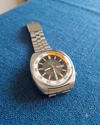 Bulova Accutron snorkel 666 feet Vintage