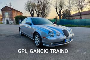 Jaguar S-Type 3.0 V6 benzina GPL