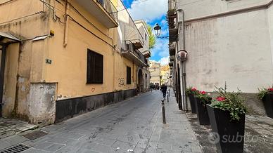 Nocera inferiore - garage - via origlia