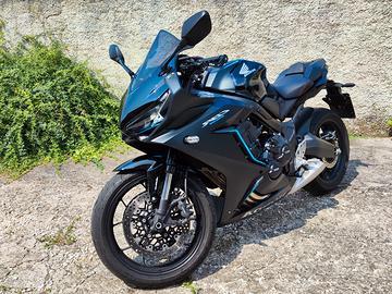 Honda CBR 650 - 2023