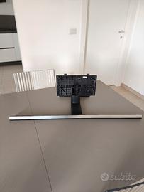 Base TV Samsung NU8000 49 pollici