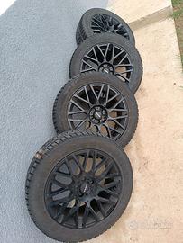 Cerchi in lega 17" Momo e pneumatici subaru