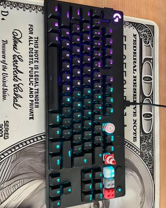 Tastiera logitech pro