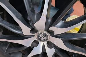 Cerchi quadrifoglio verde "18 Alfa Mito 