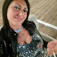 Cassiera bar e commessa abbigliamento