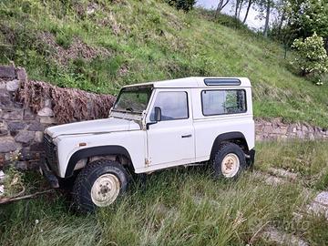 Land  Rover Defender)= TD5 Passo corto