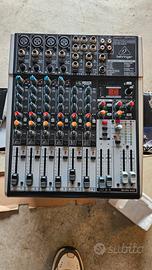 Mixer Behringer X1204