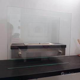 Biocamino da tavolo con vetri laterali