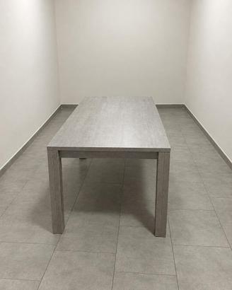 Tavolo 8 posti