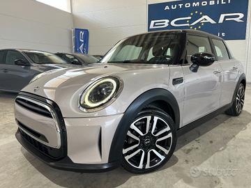 MINI Cooper 1.5 Cooper Baker Street 5 porte "17