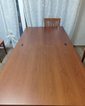 Tavolo ciliegio con 4 sedie