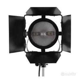 Faretto HALOGEN e STATIVO per Studio