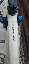 GIANT REIGN E+ 2 PRO