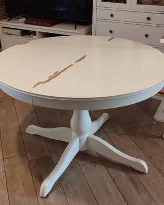 Tavolo Ikea allungabile