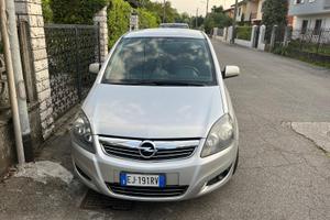 Opel Zafira 7posti