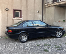 BMW 318is