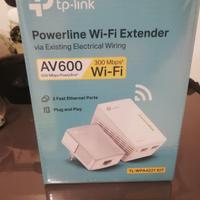 TP-LINK TL-WPA4220KIT Starter Kit Powerline AV600 