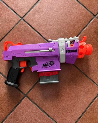 pistola NERF