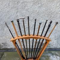 elegante porta-bastoni in legno massello