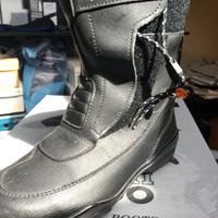 Scarponcini moto marca Falco