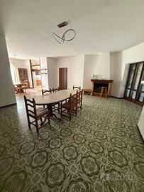 Appartamento di 154 m² con 5 locali a Castel Voltu