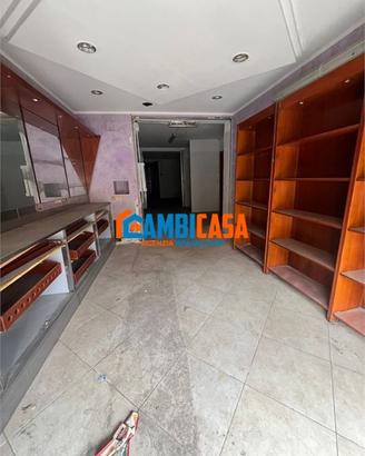 Pressi Cantiere Navale - Locale di 130 mq.
