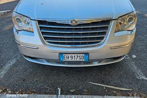 chrysler grand voyager 