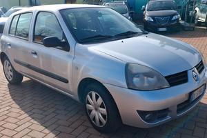 Renault Clio Storia 1.2 5 porte GPL Confort