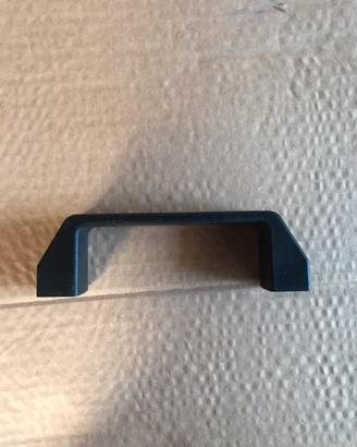 Maniglia in plastica 130mm