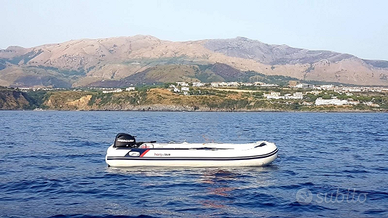 Gommone Honwave T40 Mercury 20Cv