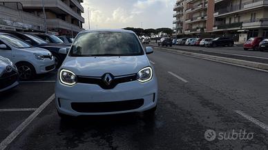 Renault Twingo SCe 73 CV LIMITEED LED NAVI KAMERA 