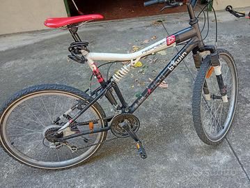 Bici Rockrider x BTWIN