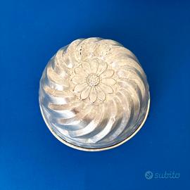 Stampo per dolci in alluminio vintage
