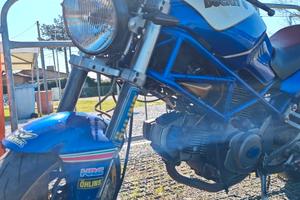 Ducati Monster 600 guid. con A2