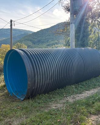 Tubo in platica carrabile