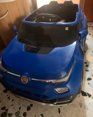 Auto elettrica per bambini